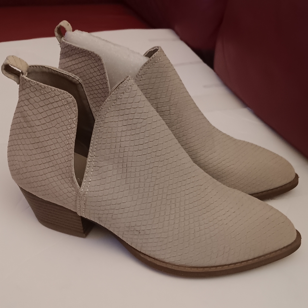 Chinese Laundry Caring Casual Bootie-Women